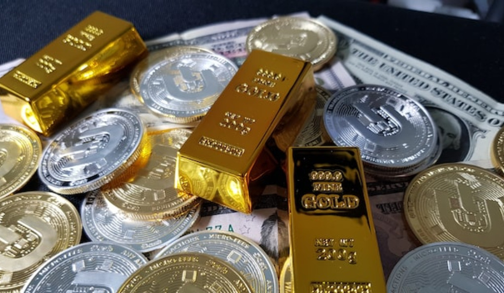 Precious Metals for Inflation Hedging in Retirement